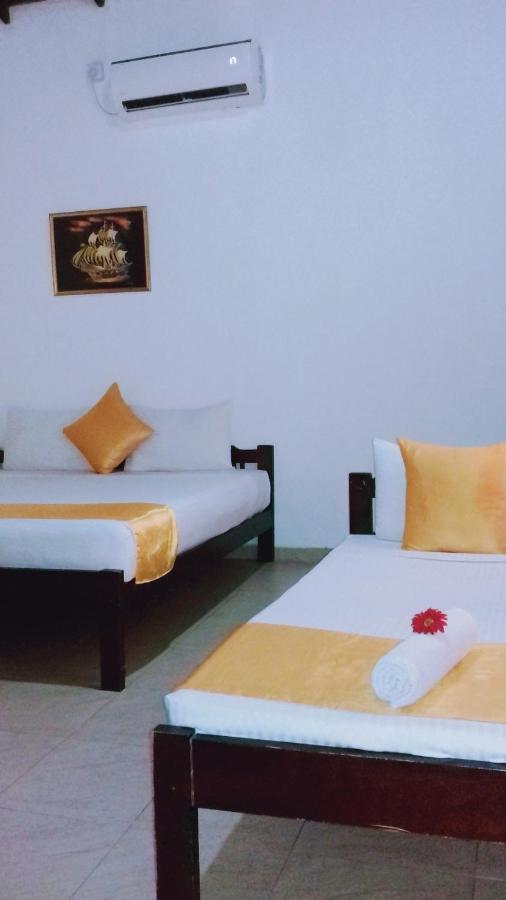 Villa Delorenta Anuradhapura Exteriör bild